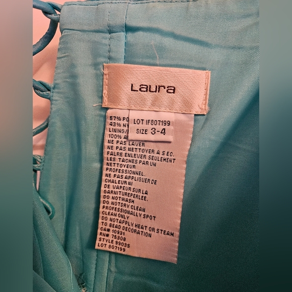 Laura Formal/ Prom Dress - Picture 7 of 7